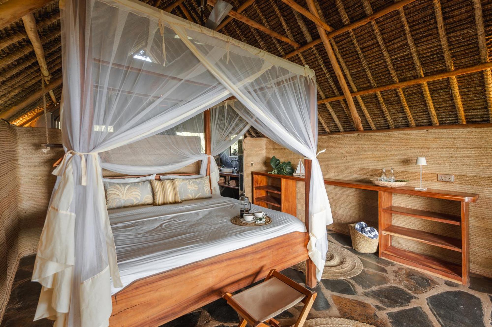 Mwazaro Beach Lodge Шимони Номер фото